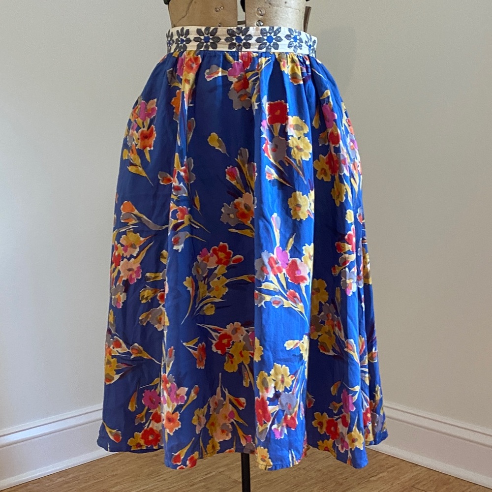 Beautiful Floral Blue Silk Anthropologie Skirt